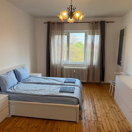 8 - Historical Center Apartment